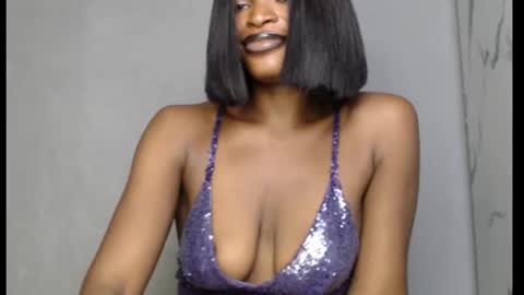 sweetxxboobsx online show from February 22, 9:10 am