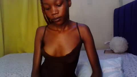 Vickky online show from April 15, 5:35 pm