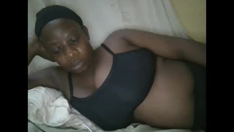 sweetyass25 online show from November 15, 6:53 pm