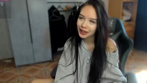 sweetydeviliya online show from April 17, 9:22 am