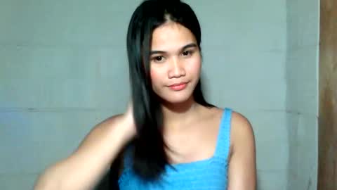 Rhea online show from May 9, 2:30 pm