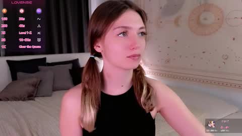 swettymolly online show from September 29, 10:31 am