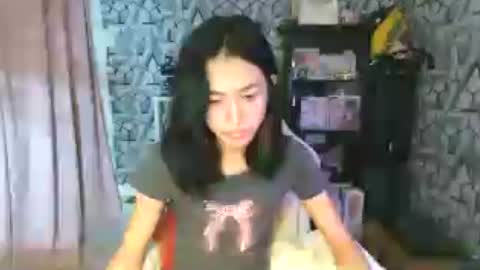 sydnyxox1 online show from July 10, 7:09 am