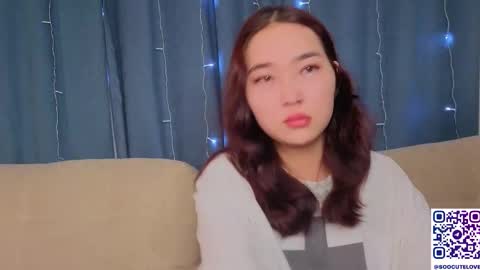 Soo Ying online show from December 16, 8:37 pm