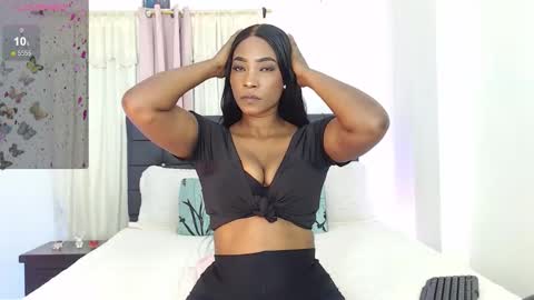 taliana  modelo independiente online show from December 2, 1:51 am