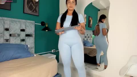 tamaraa online show from November 28, 12:19 pm