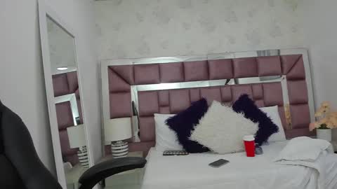 Tami online show from March 2, 9:32 am