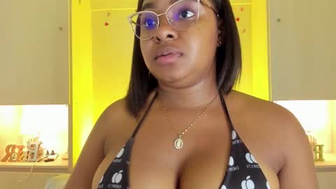 Tami online show from November 7, 10:58 pm