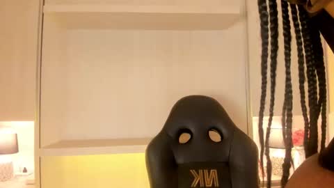 Tami online show from October 23, 8:04 pm