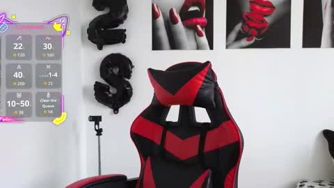 tammy  online show from February 3, 12:43 pm