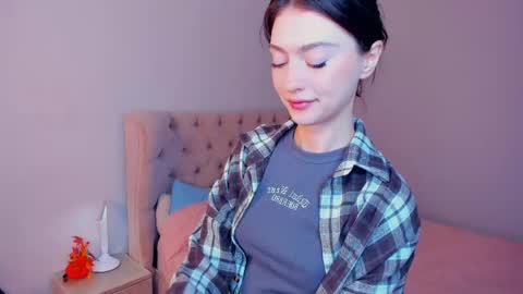 Anna online show from April 13, 8:37 am