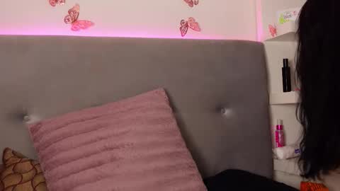 Tania online show from March 5, 12:23 pm