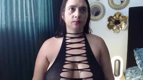 tatiana_monteros online show from March 21, 3:39 pm