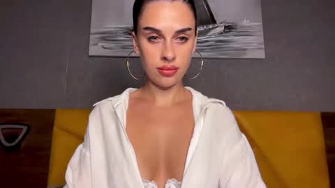 Tati online show from September 19, 5:12 pm