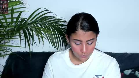 Tatiana Gomez online show from September 26, 4:10 am