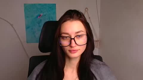 Taya online show from January 6, 6:28 am