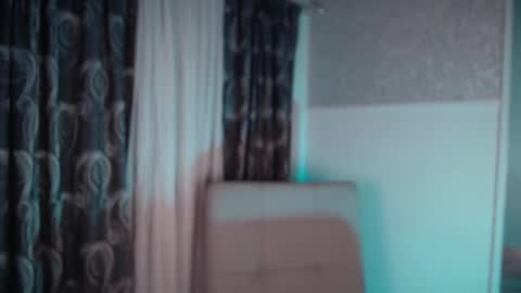 Taylor 3 online show from October 13, 11:51 pm