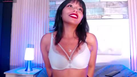 taylor_hs1 online show from June 22, 1:08 pm