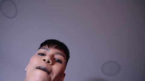 Taylor online show from December 14, 3:25 pm