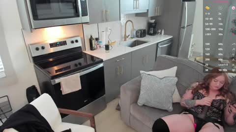 Taylor Tait online show from January 23, 7:18 pm