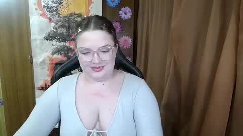 Teasing Dora online show from April 19, 5:46 pm