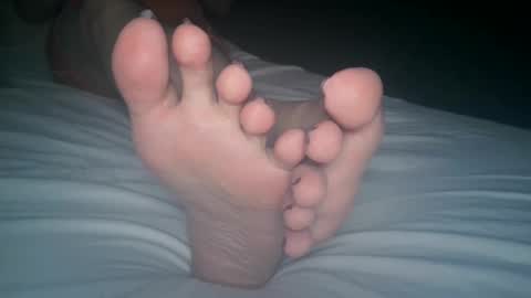 Viv West online show from November 22, 5:10 am