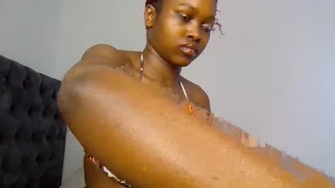 tiah online show from December 4, 9:22 am