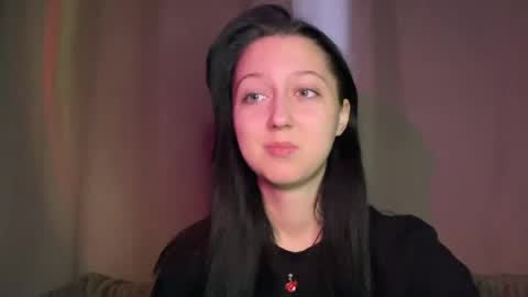 temptingvision online show from April 5, 9:52 am