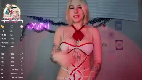  Sue  online show from December 27, 10:34 am