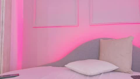 Tess online show from September 13, 3:25 am