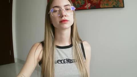 tessa_calmness online show from February 22, 3:40 am