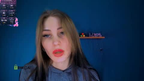 tessa_dream_ online show from January 12, 11:43 pm
