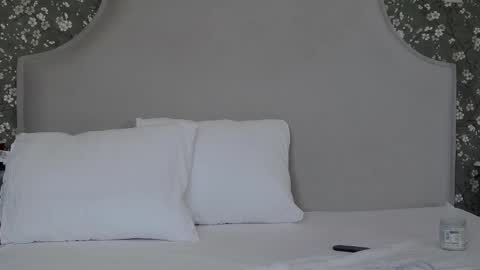 tessaquins online show from December 19, 7:17 pm