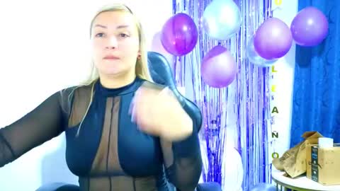 Tessy online show from September 24, 4:17 pm