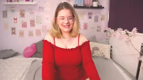 TESSA online show from February 4, 5:31 am