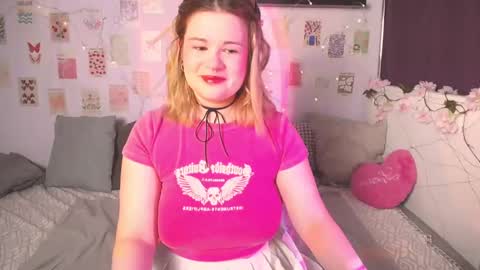 TESSA online show from January 31, 2:49 pm