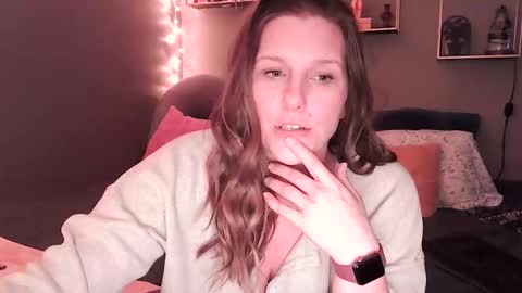 texasprincessk online show from February 4, 4:48 am