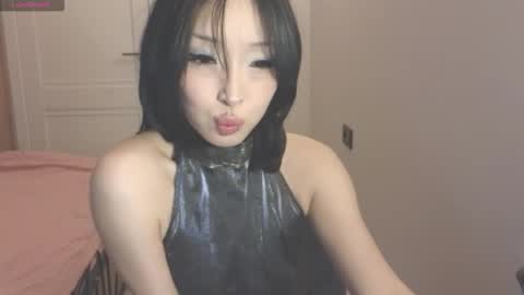 thanos_world1321002 online show from December 17, 9:41 pm