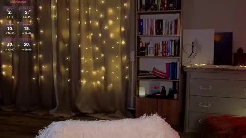 Alice online show from February 12, 5:25 pm