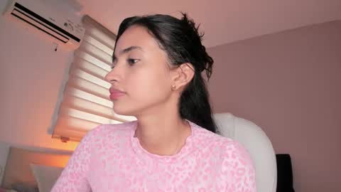 nina mirley online show from October 28, 8:35 pm