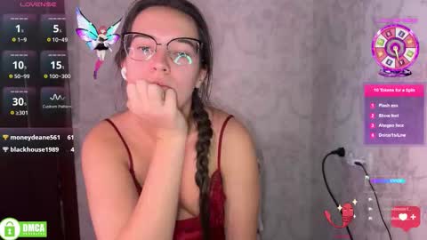 Alice online show from November 2, 9:56 am