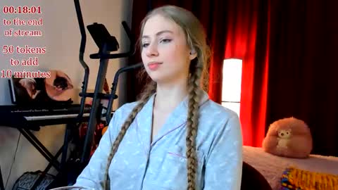 Ally    STREAMING ON TWITCH NOW Check my Twitter for updates online show from September 17, 10:41 pm