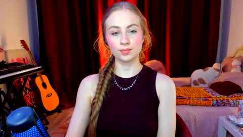 Ally    STREAMING ON TWITCH NOW Check my Twitter for updates online show from May 26, 12:54 am