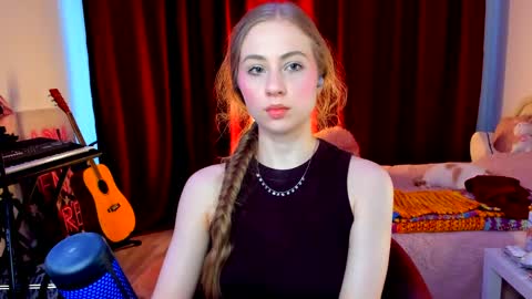 Ally    STREAMING ON TWITCH NOW Check my Twitter for updates online show from May 28, 11:19 am