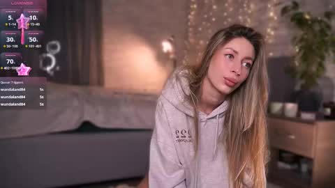 J online show from February 20, 6:46 pm