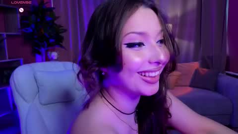 Lucy online show from September 24, 1:10 pm