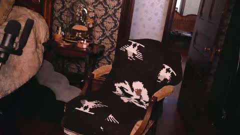 Joan online show from October 12, 8:11 pm