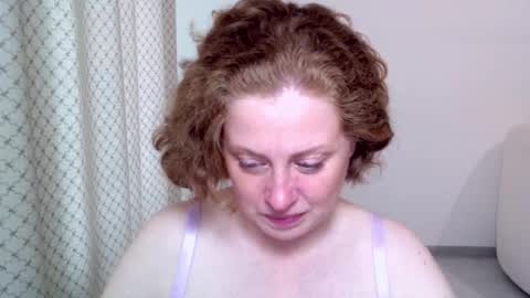 Ella online show from September 20, 7:39 am