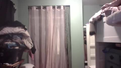 Little Bambii online show from January 7, 10:08 pm