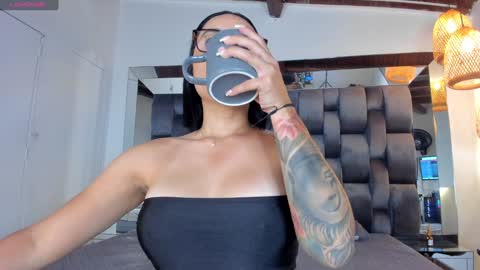 Pamela  online show from January 17, 6:23 pm